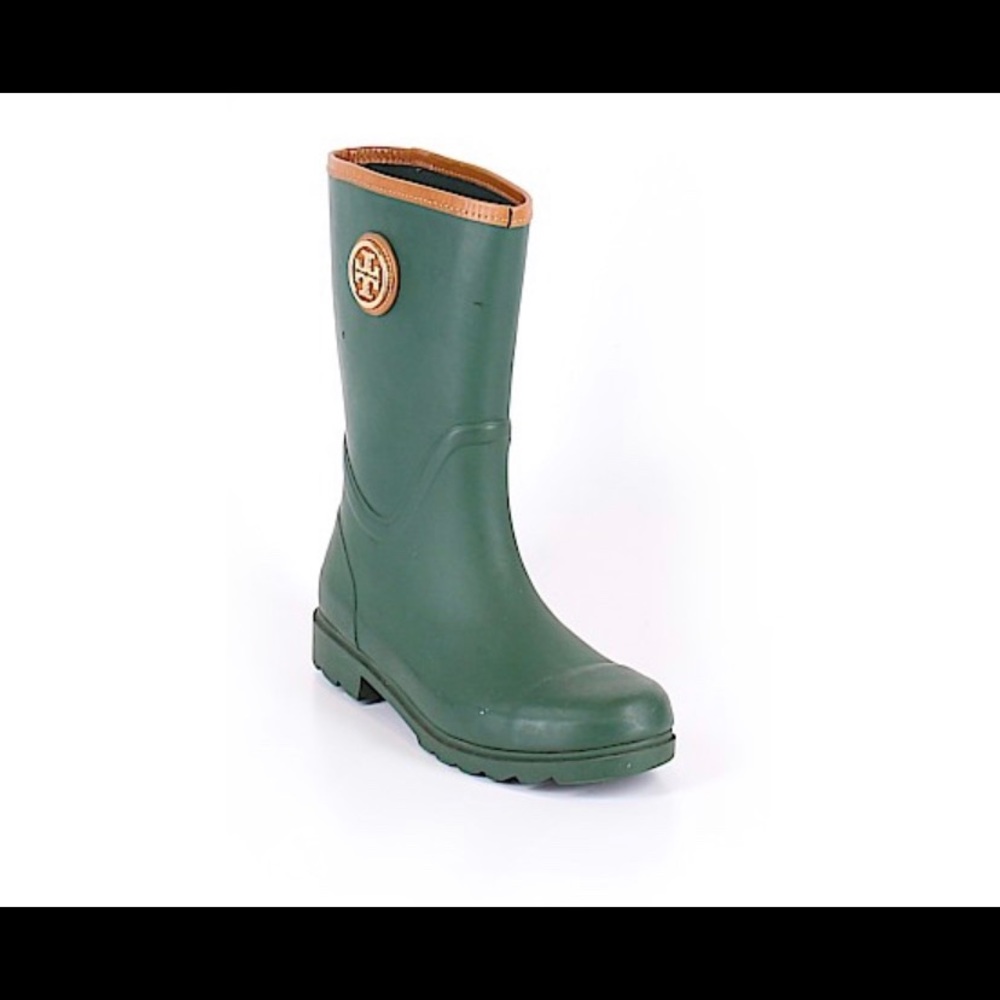 Green tori Burch rain boots